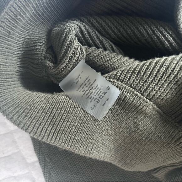 Margaret O’ Leary Olive Green Knit Full Zip Sweater - Picture 2 of 6